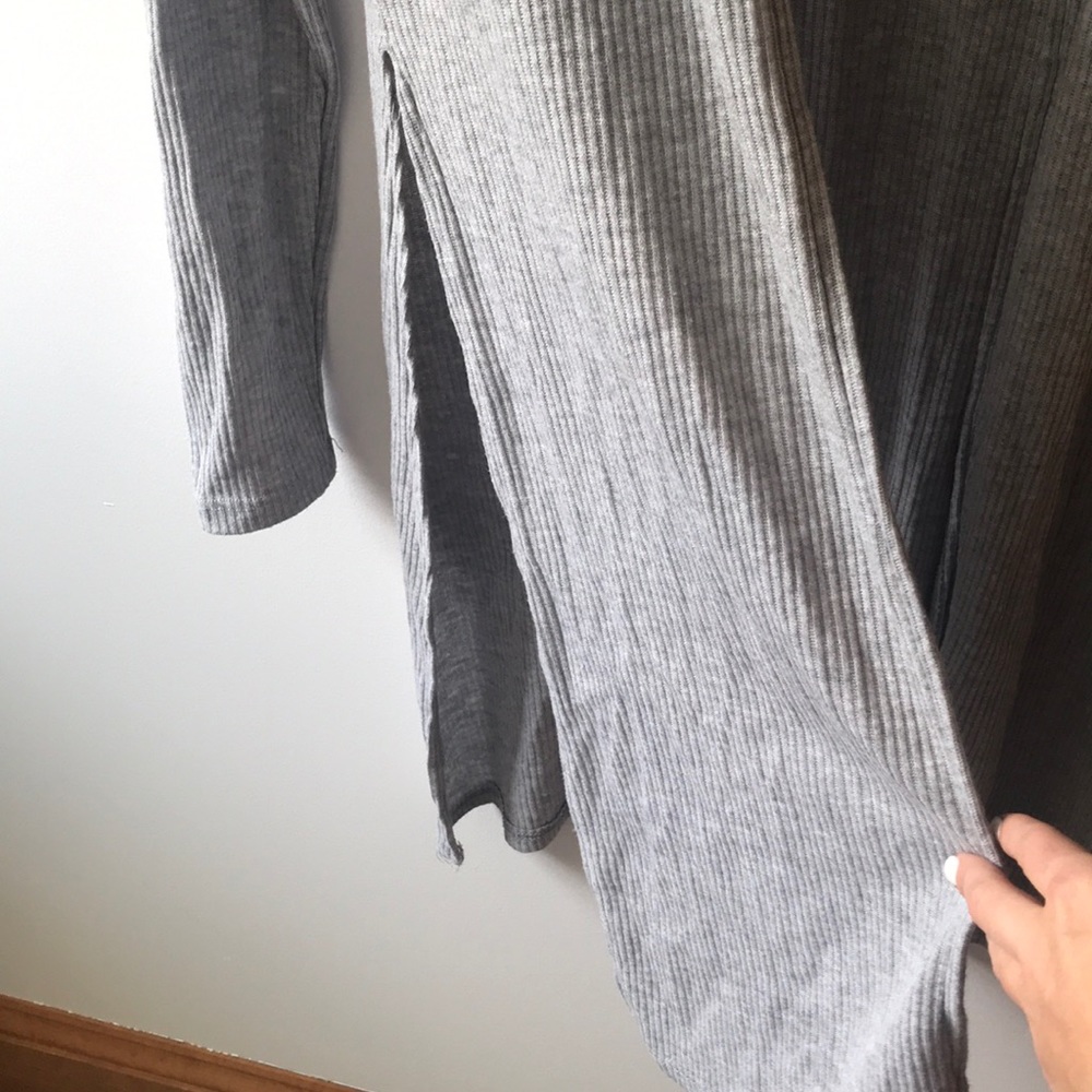 Cardigan - Picture 2 of 2